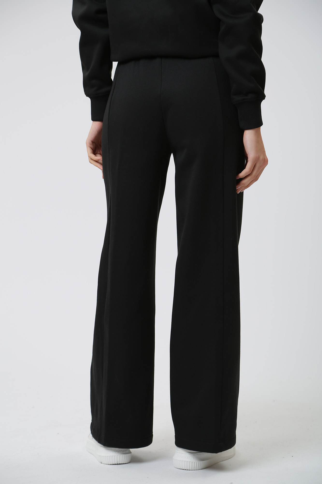 J20J221916 брюки calvin klein jeans 