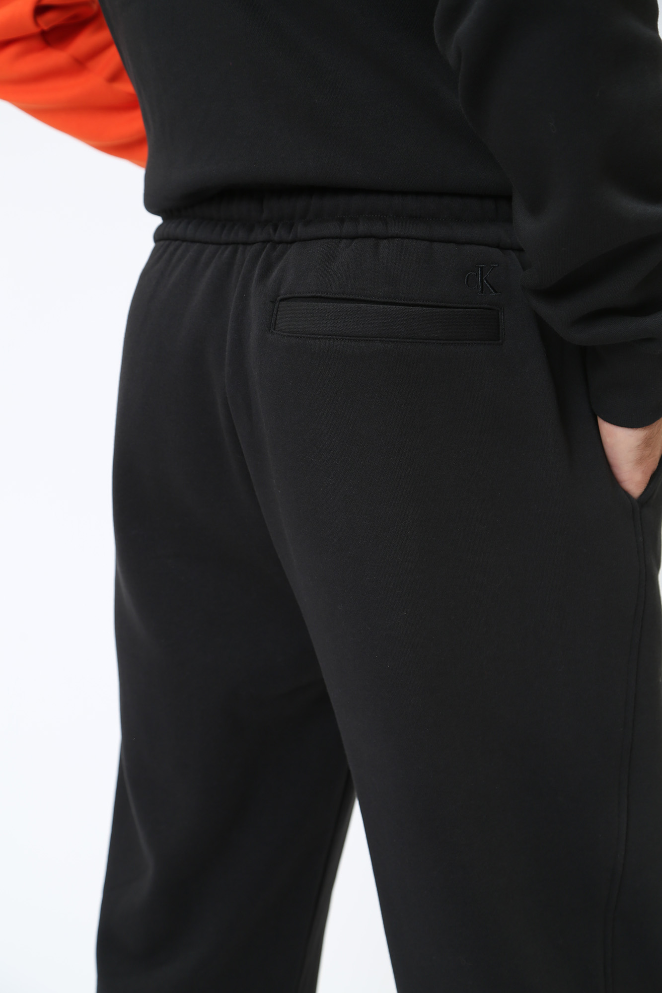 J30J322045 Брюки спортивные Calvin Klein Jeans Черный