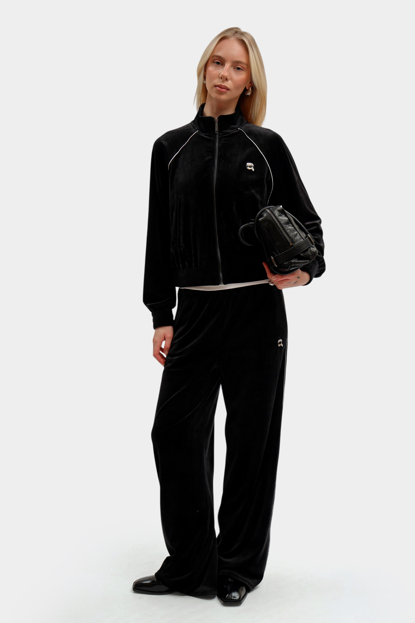 B1W10022 брюки спортивные karl lagerfeld 