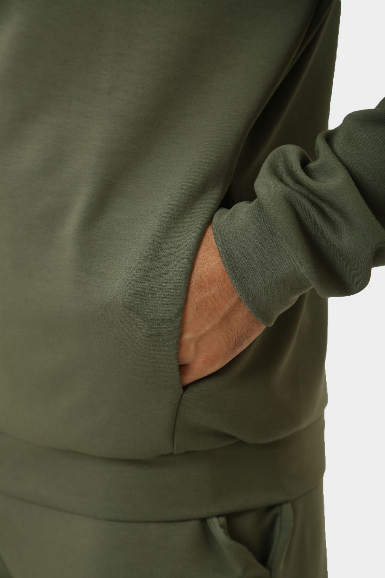 6DPM83_PJZKZ_1846 Толстовка EA7 Зеленый