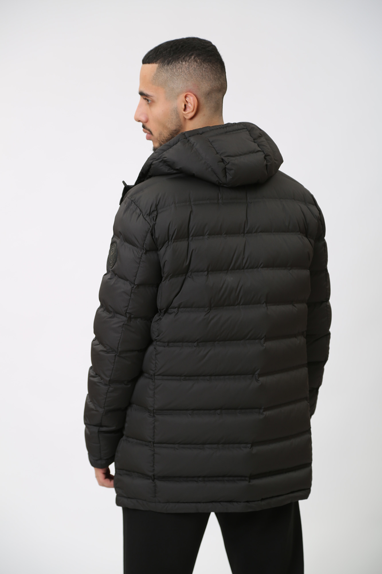 534593_505028 Куртка пуховая Karl Lagerfeld Черный