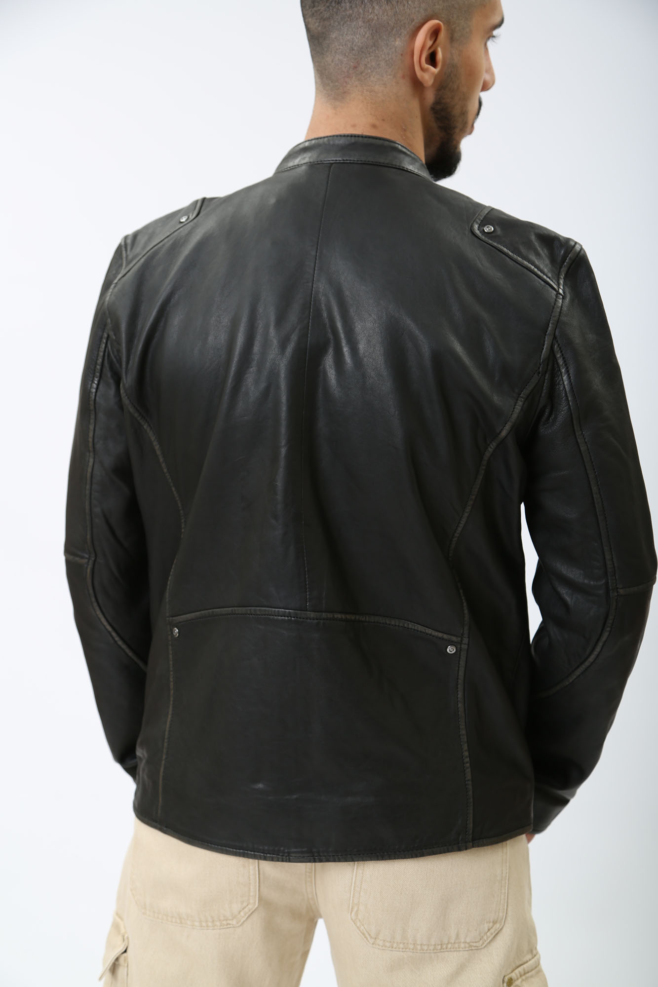 MU-M241-134 Куртка кожаная Mustang Черный