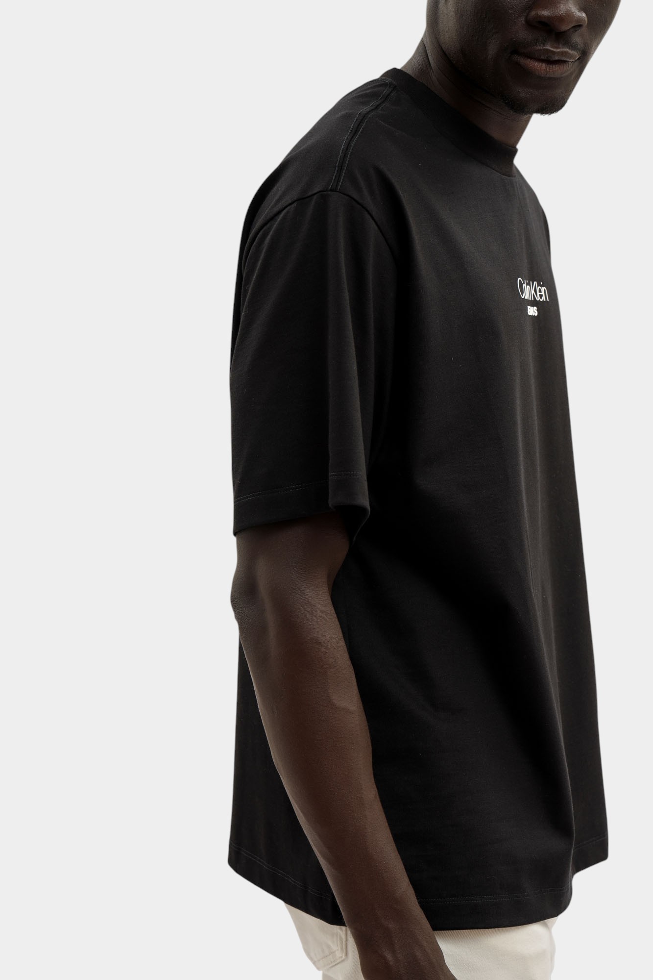 LV04RC851G Футболка Calvin Klein Jeans Черный