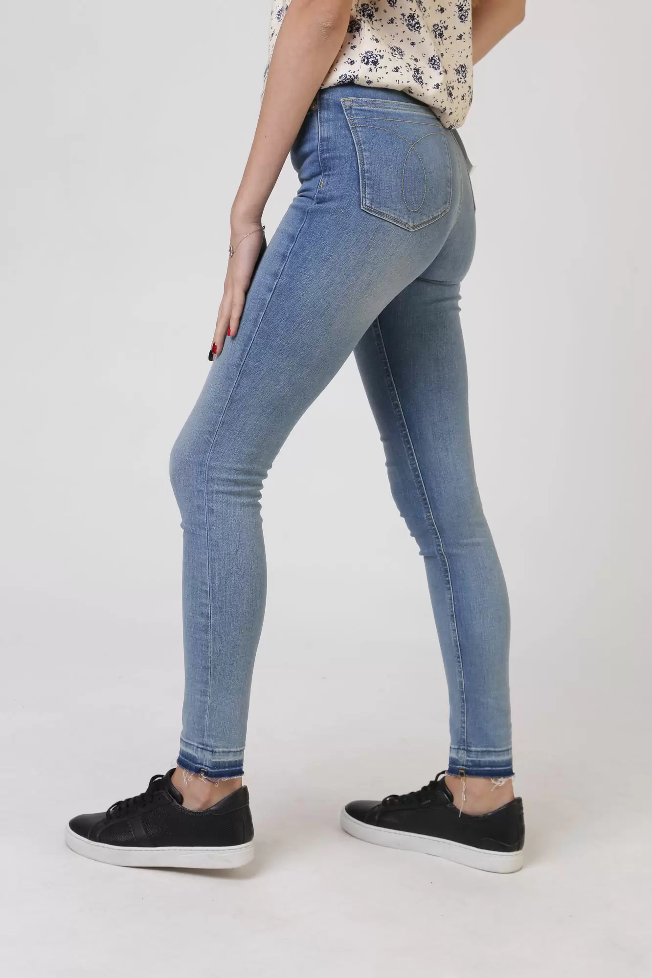 J20J212057_ джинсы high rise skinny ancle calvin klein jeans 