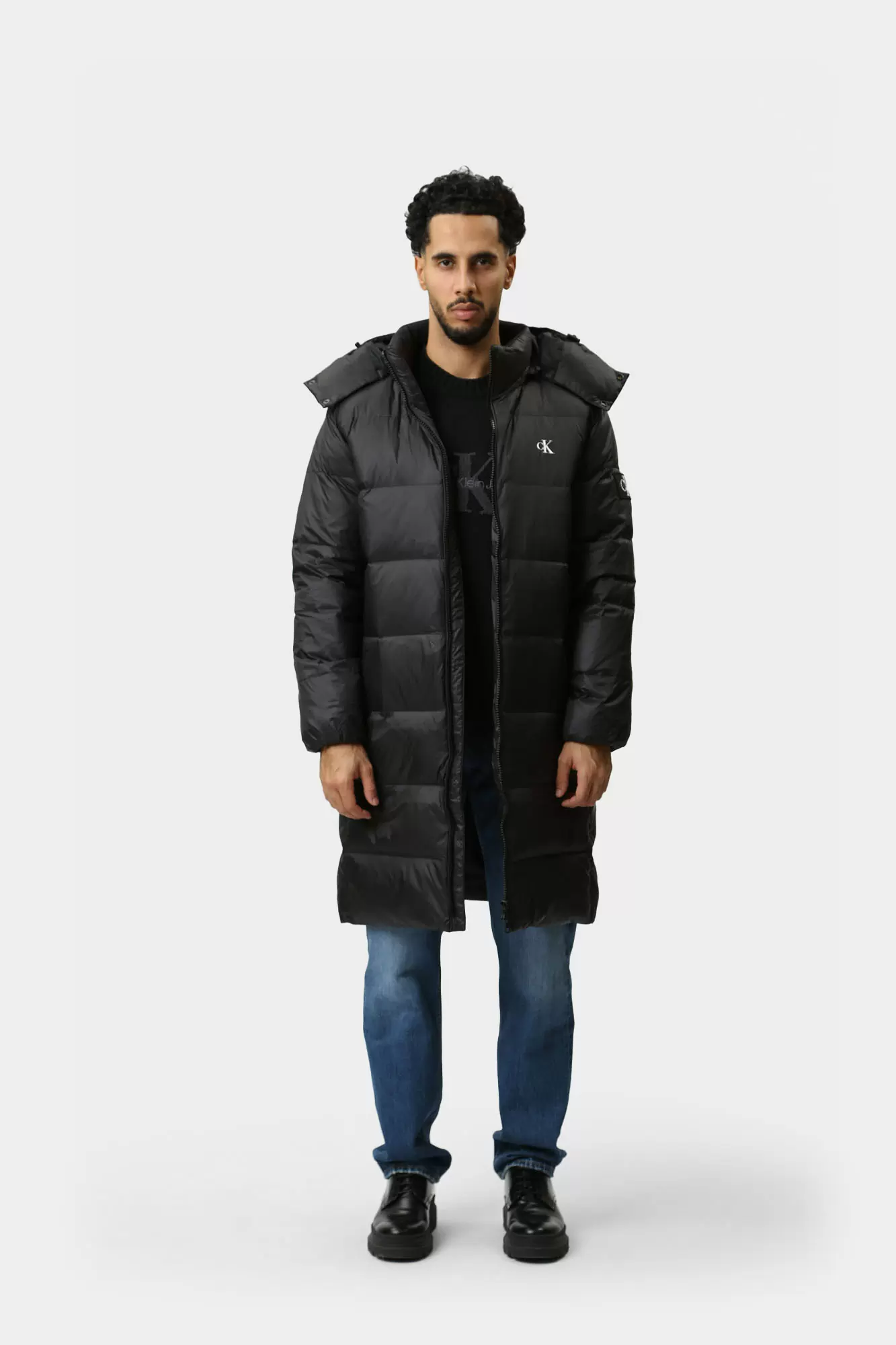 J30J326102 Пальто пуховое Calvin Klein Jeans Черный