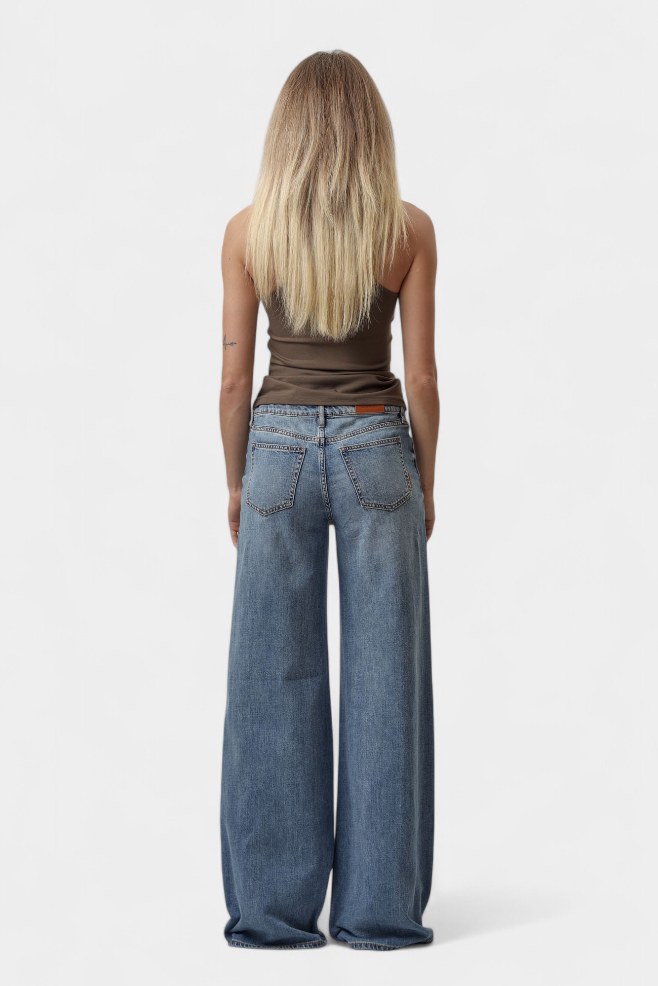 XW001184_AF12851 брюки armani exchange 