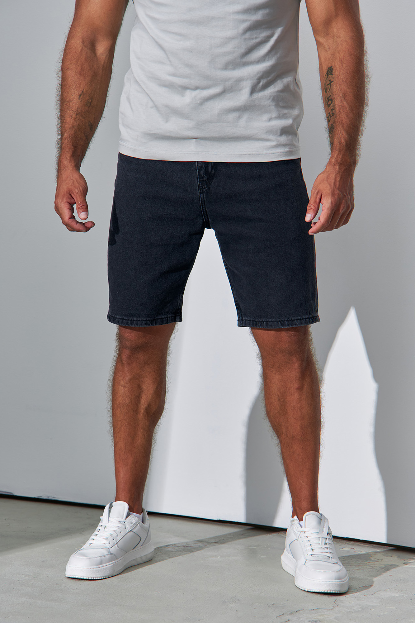 VM-231-33-067 Шорты джинсовые Van Mich Синий