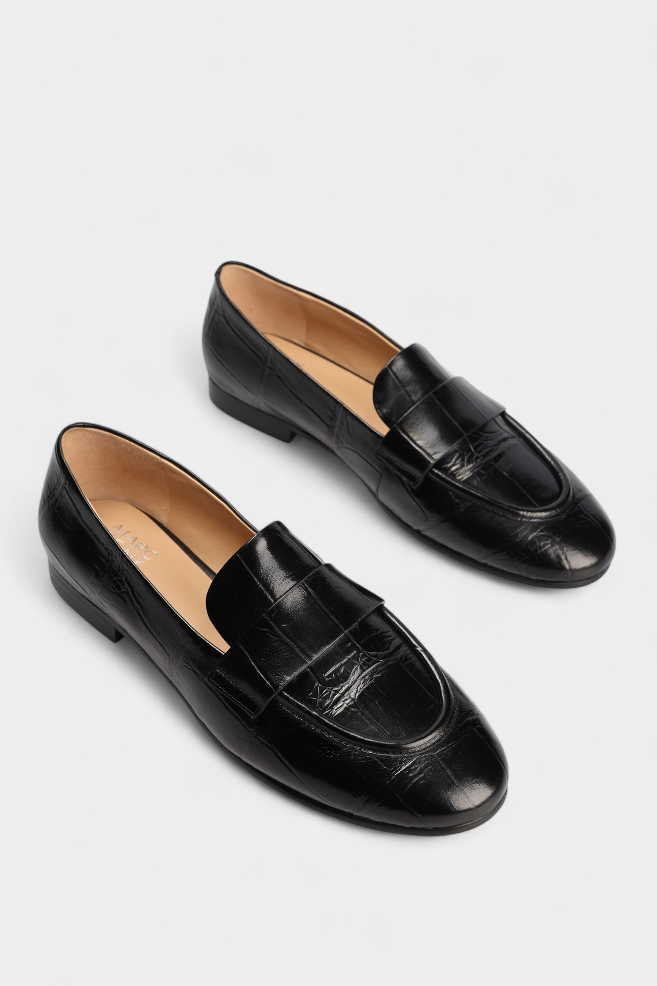 MC23330-WL Лоферы Marc Cony Черный