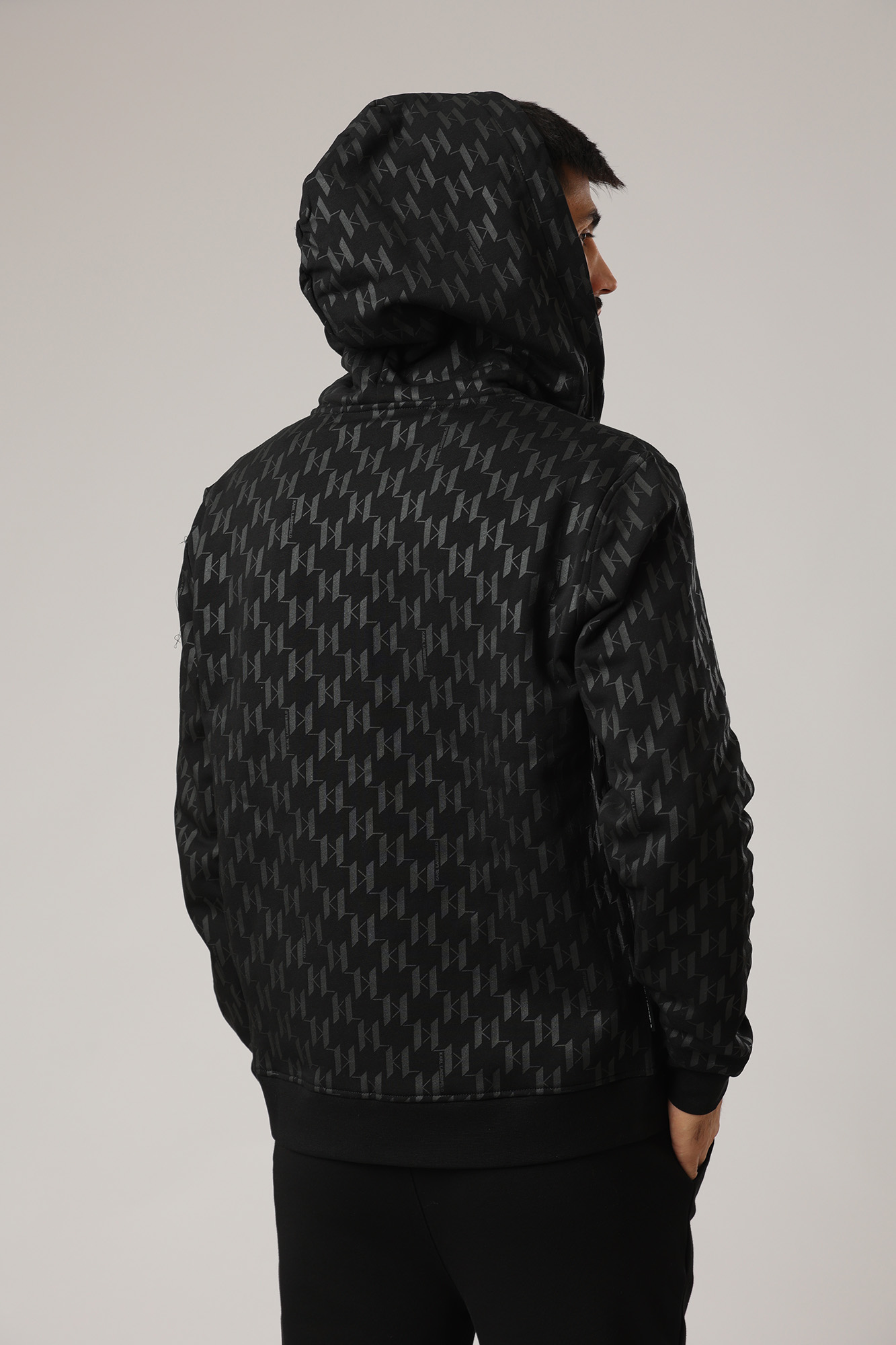 524950_705074 Толстовка Karl Lagerfeld Черный