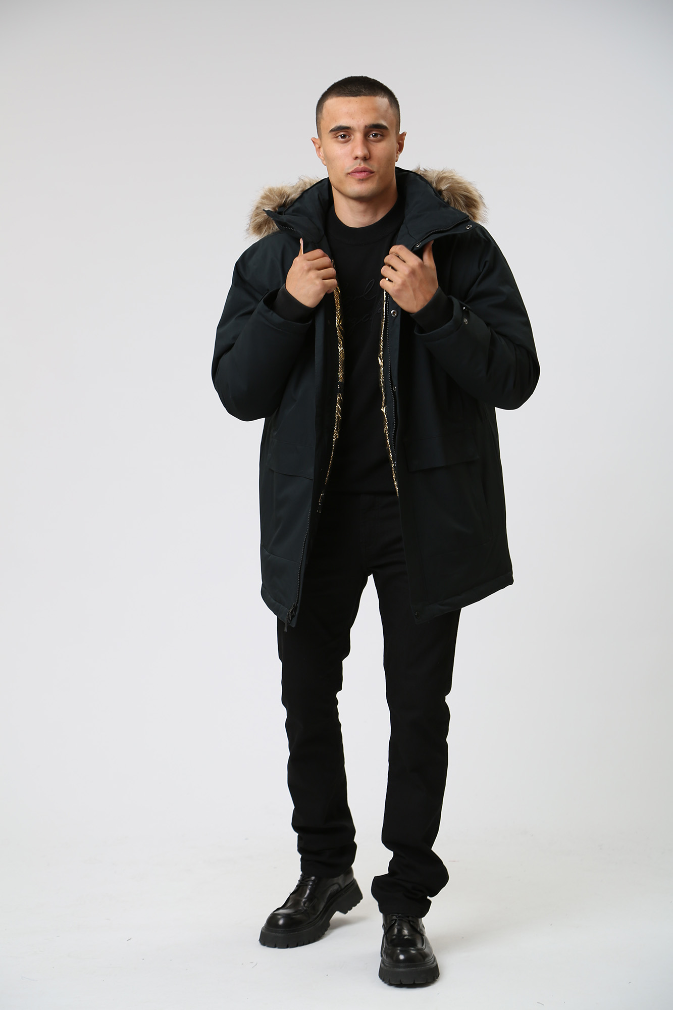 1985561 Пуховик Columbia Черный