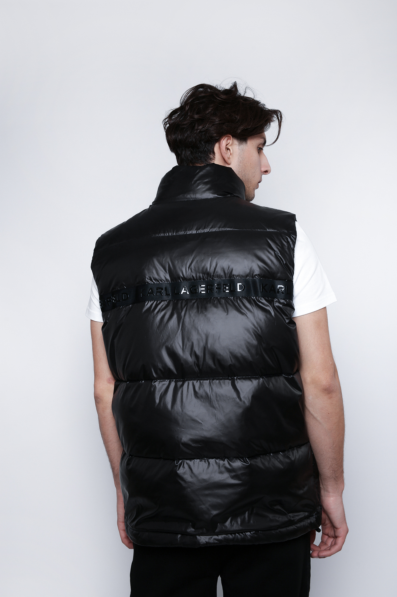 512503_505010 Жилет утепленный Karl Lagerfeld Черный