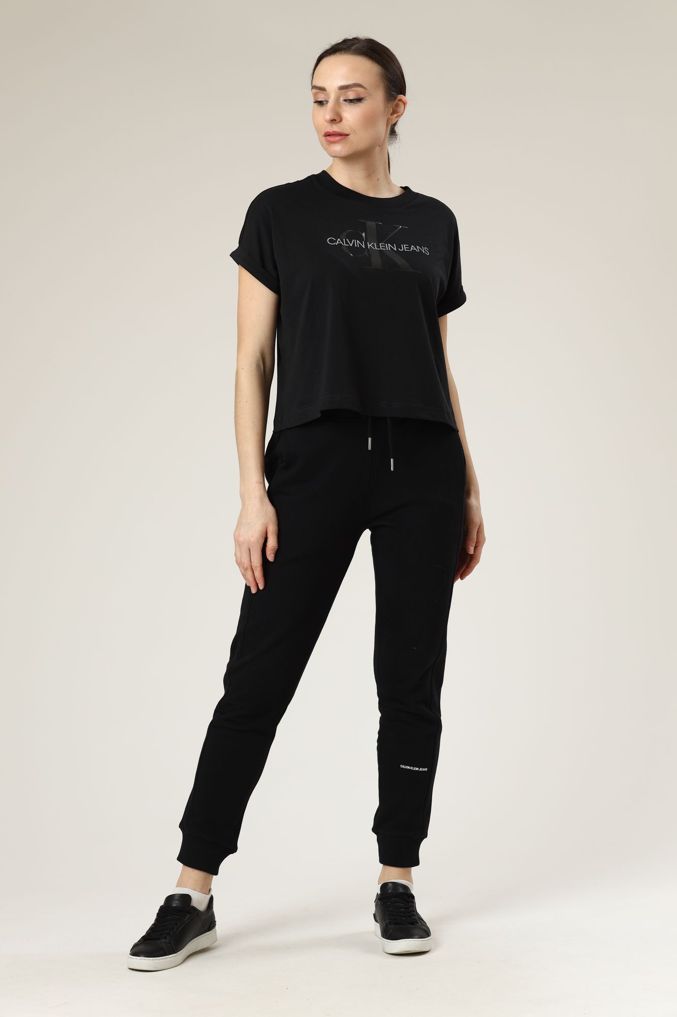 J20J216347 футболка calvin klein jeans 