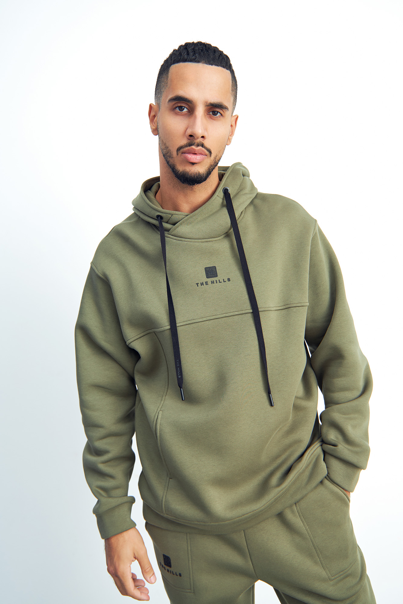 M-232-P-43-0050 Худи The Hills Хаки