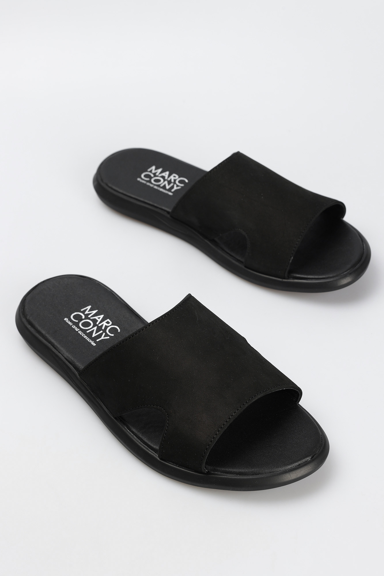 2981768BK Шлепки Marc Cony Черный