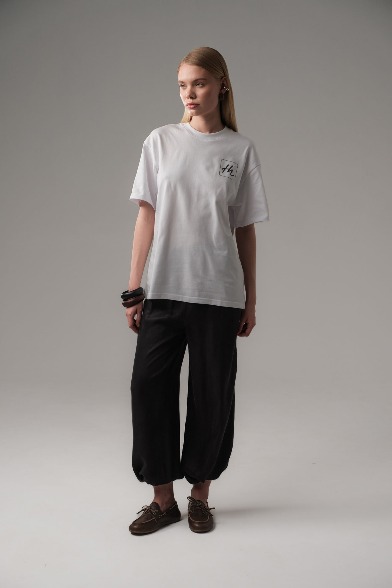 W-251-P-22-0164 футболка the hills 