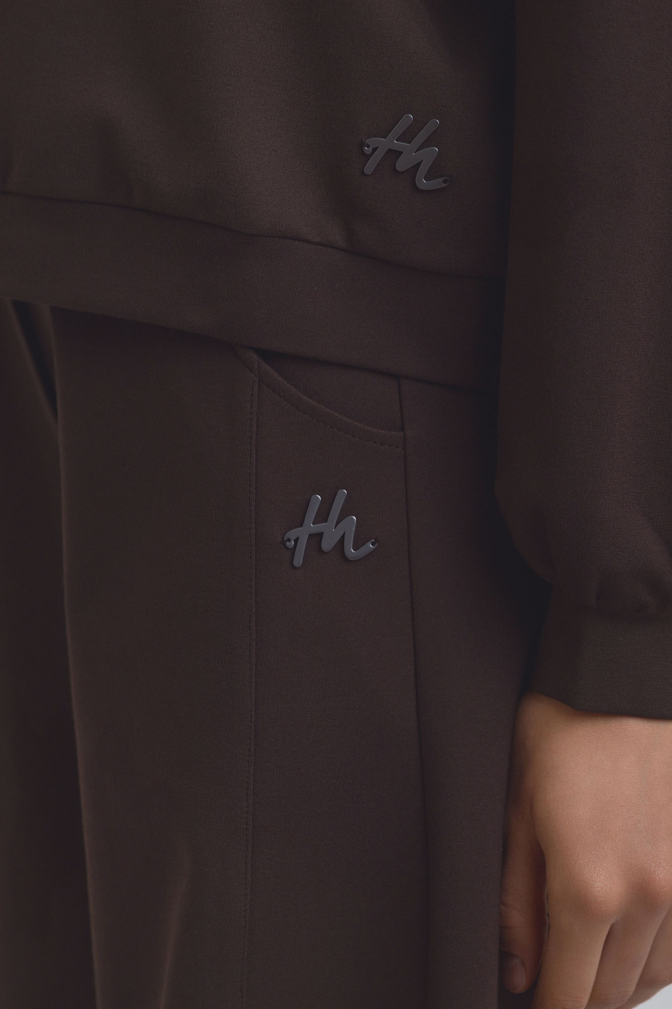 Свитшот The Hills Коричневый