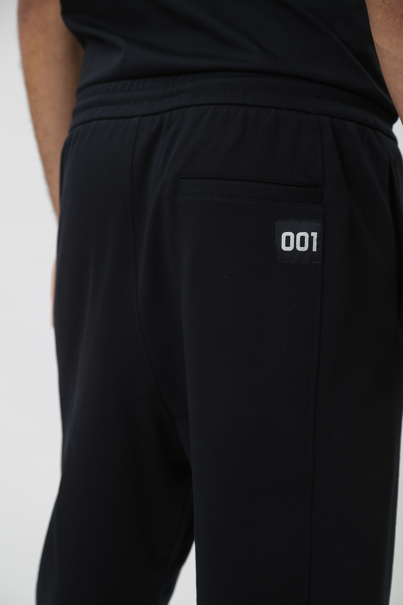 3DZPLK_ZJ4XZ Брюки спортивные Armani Exchange Синий