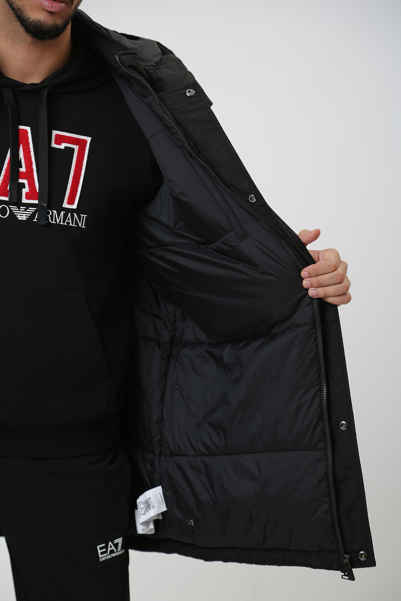 6RPK02_PNEFZ Пальто пуховое EA7 Черный