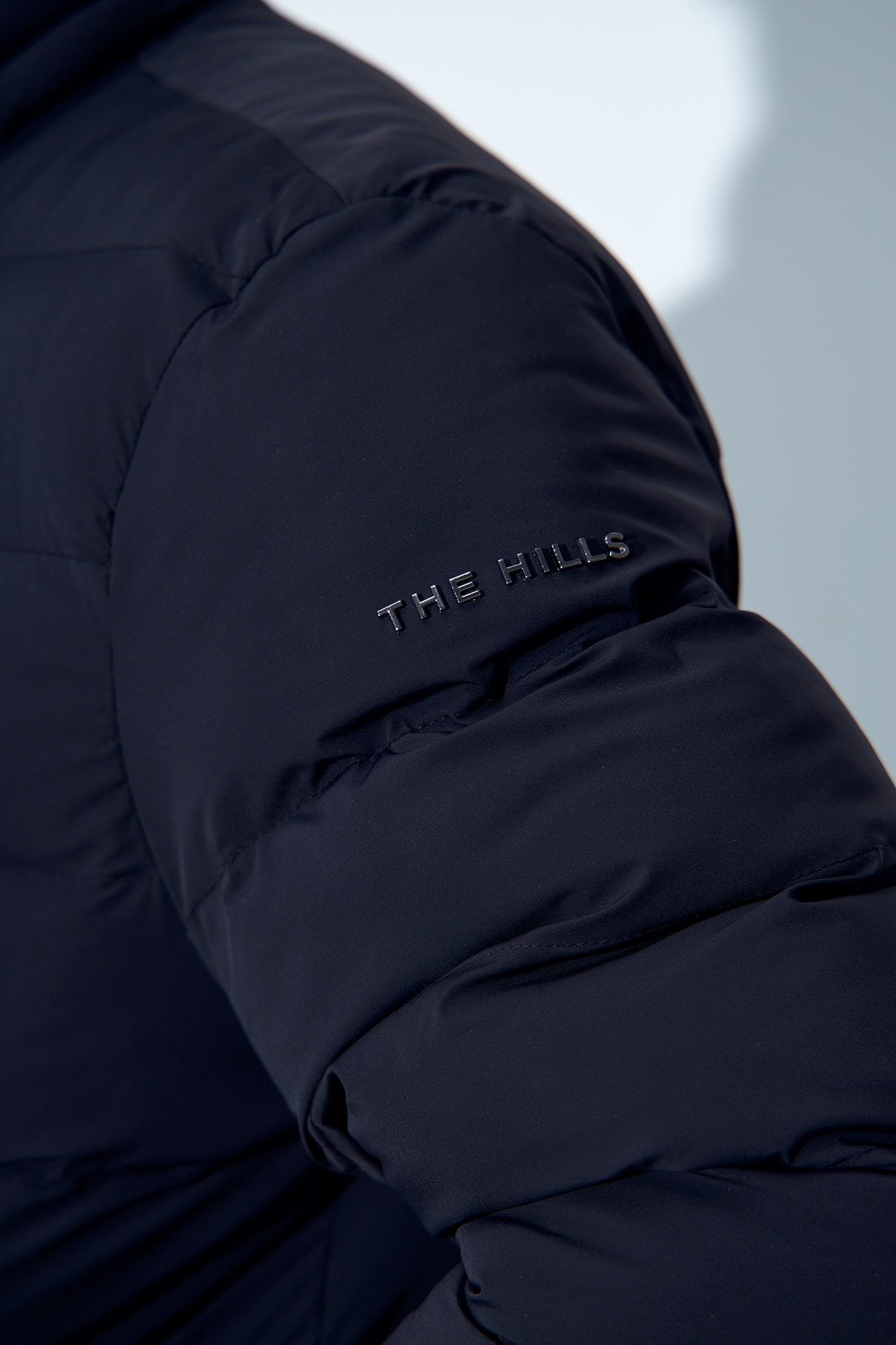 M-232-TU-2842 Куртка The Hills Черный