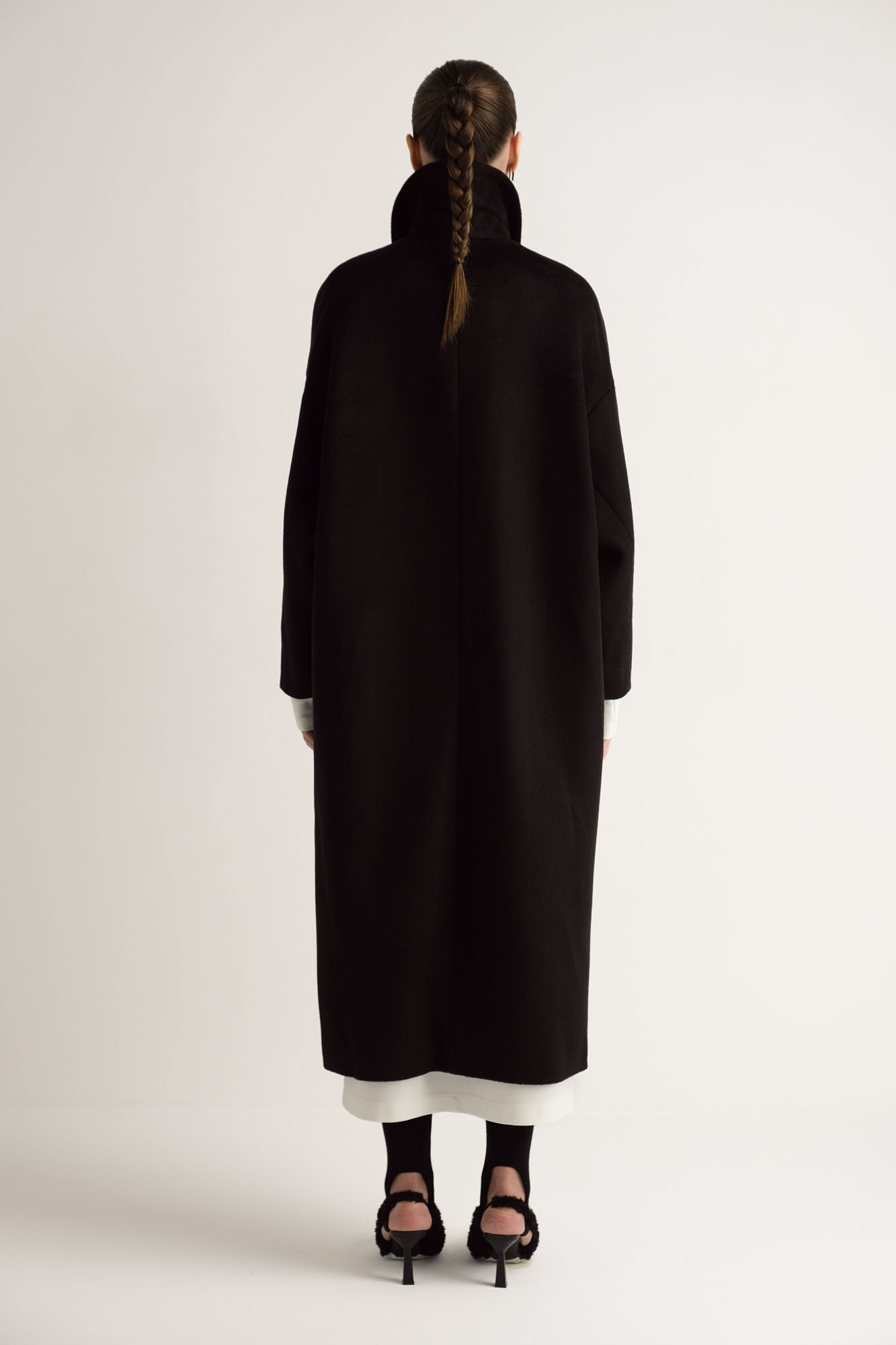 W-242-ZM-1222 пальто the hills 