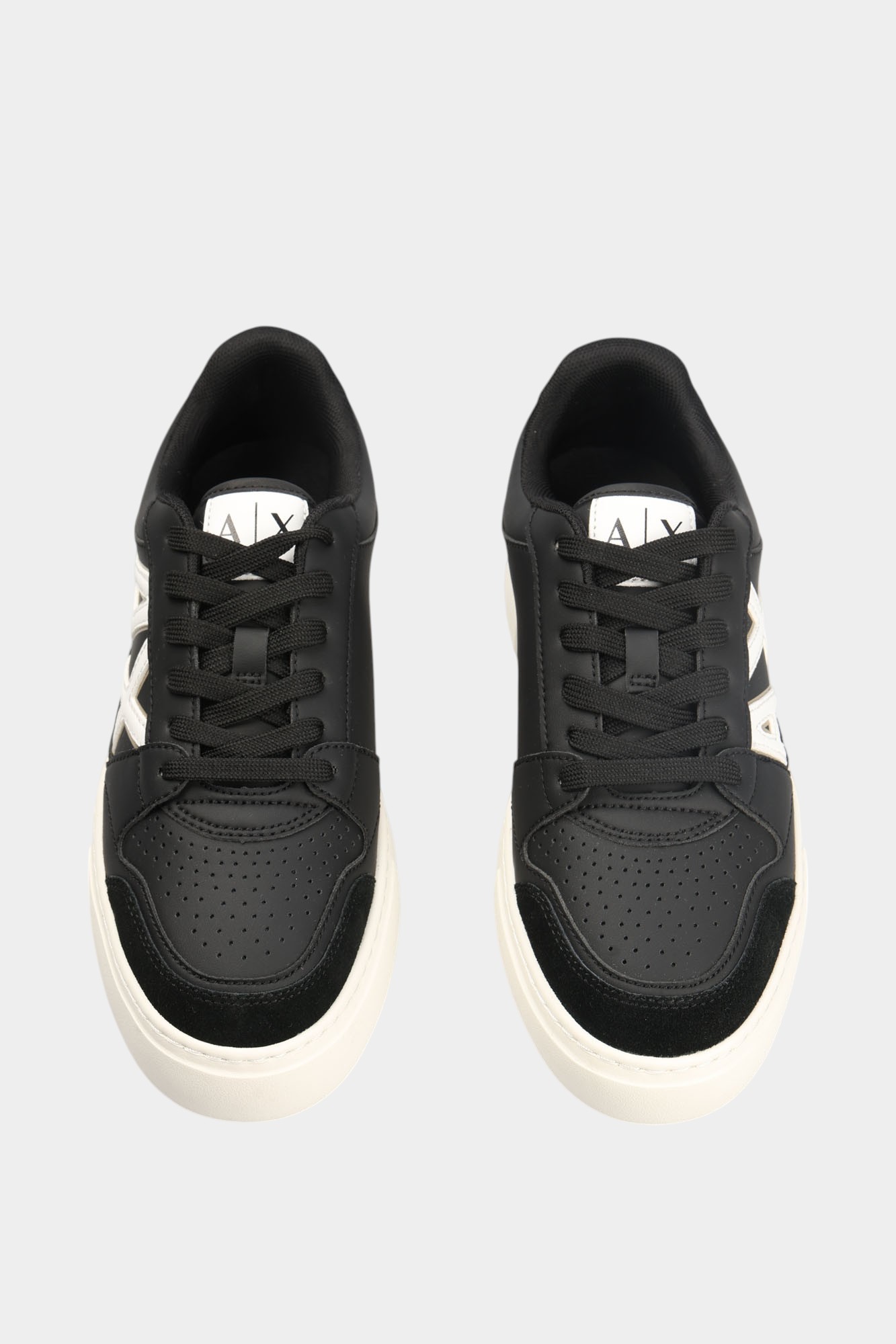 XDX147_XV830 Кеды Armani Exchange Черный