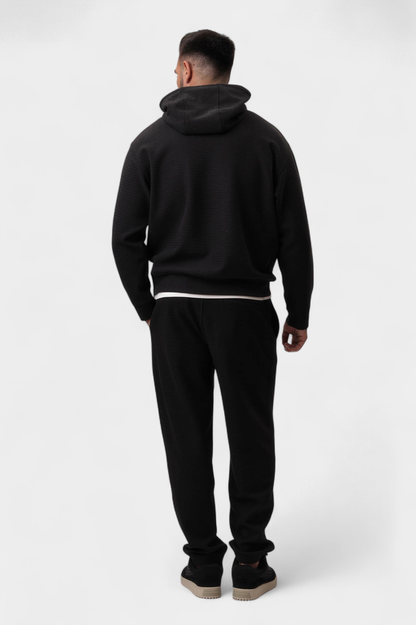 EM001007_AF13700 Худи Emporio Armani Белый
