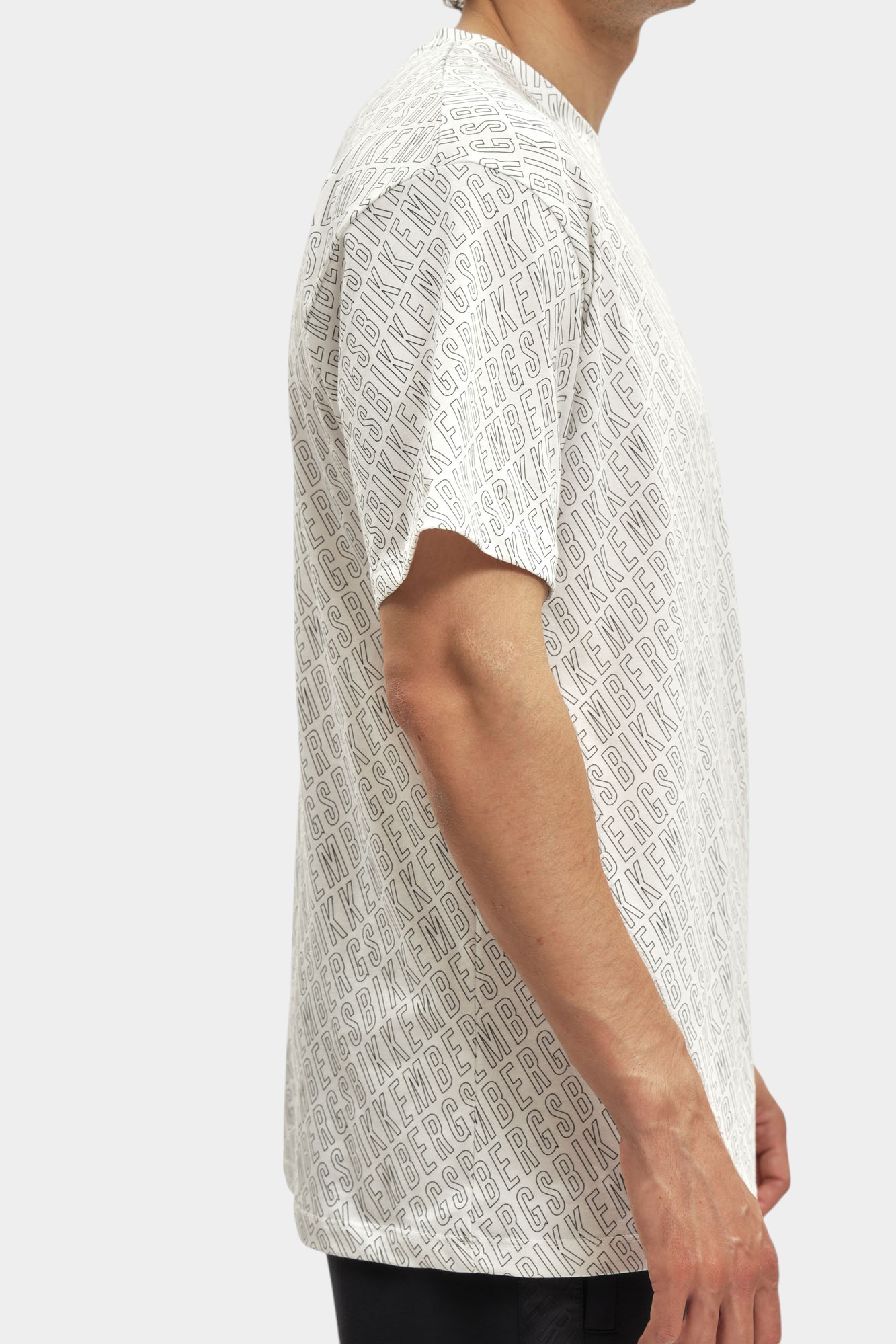 BMT0912 Футболка Bikkembergs Белый