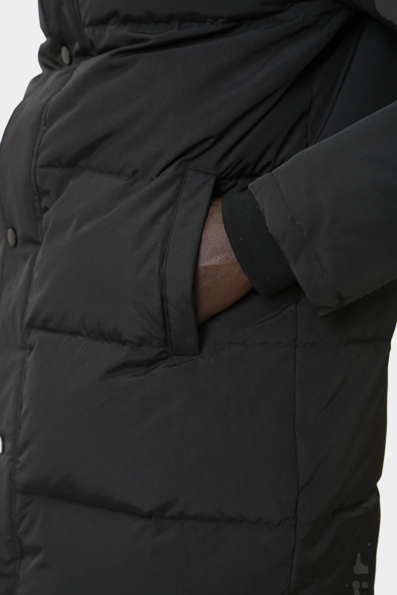 PBMG0422 Пуховик Bikkembergs Черный