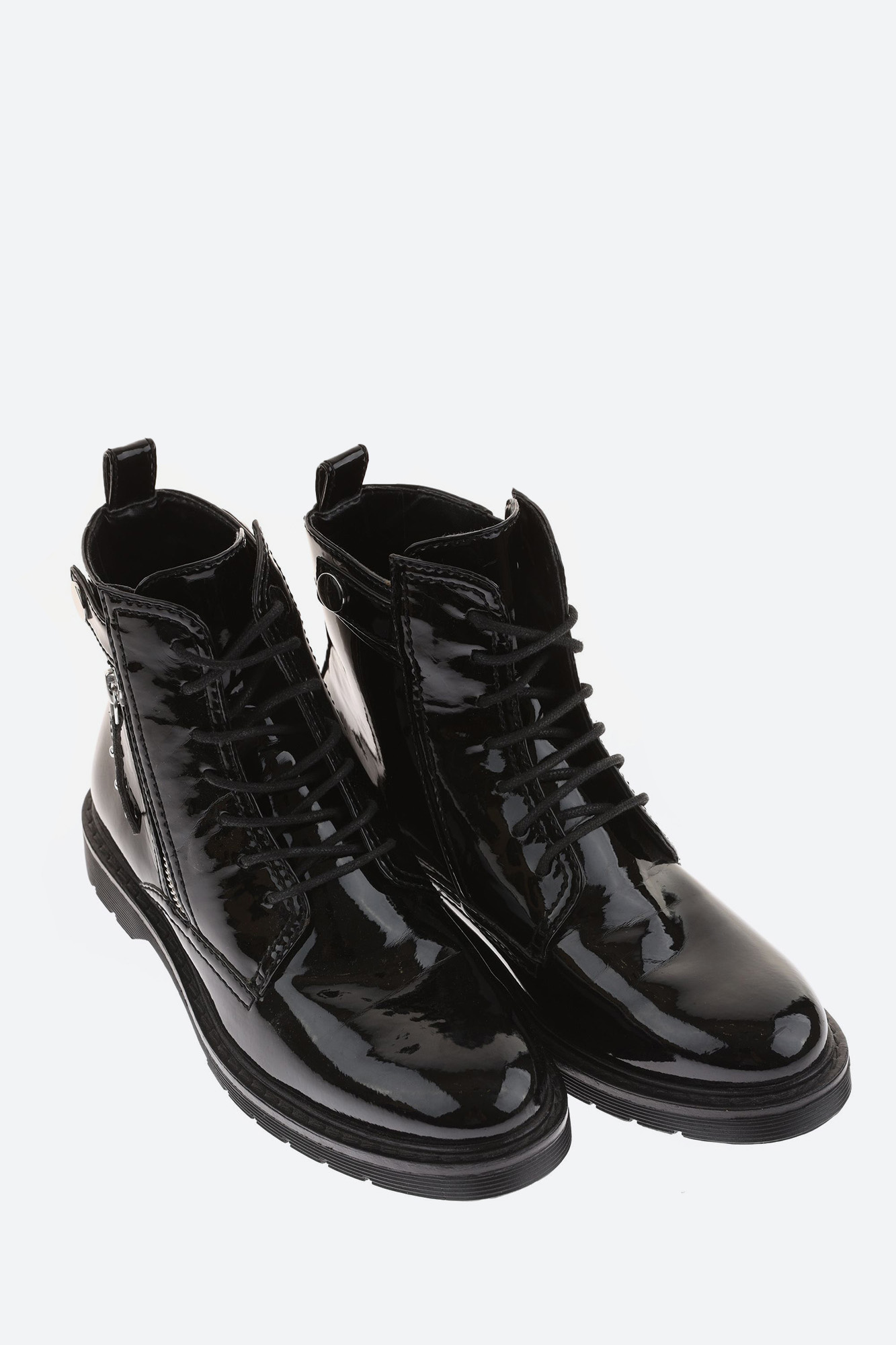 945034_7A107 Ботинки Armani Exchange Черный