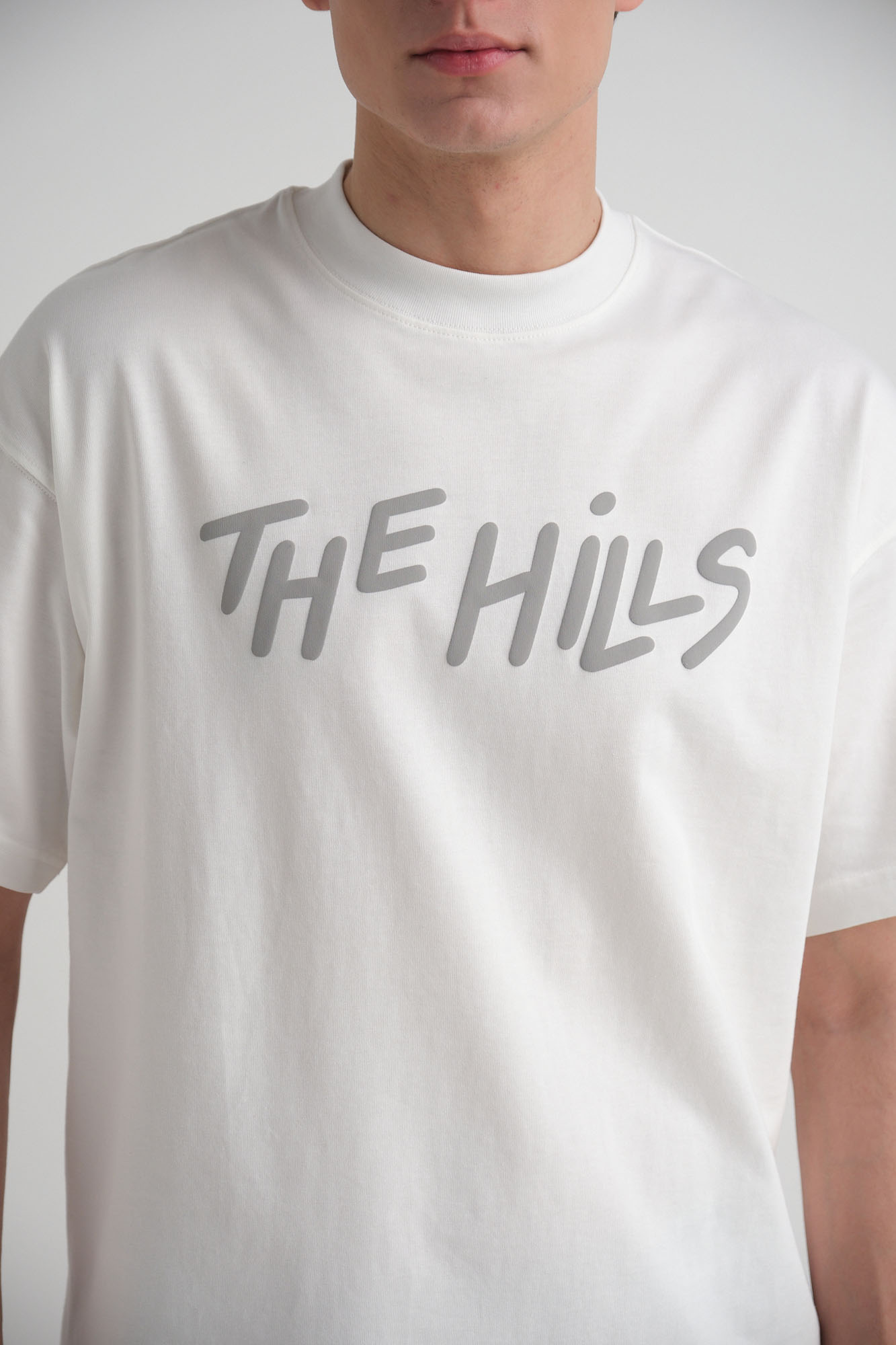 M-242-TU-22-0005 Футболка The Hills Белый