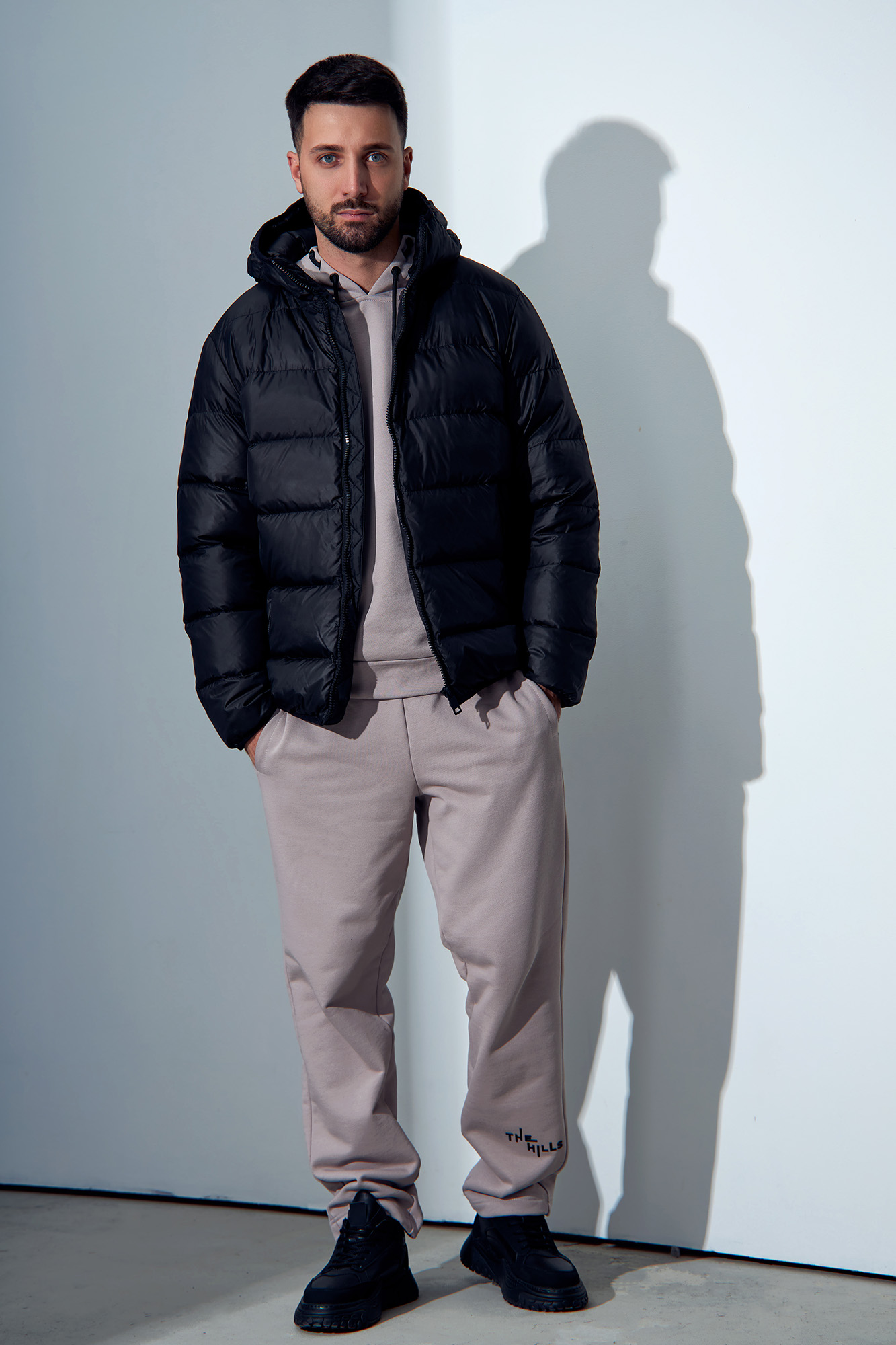 M-232-B-5022702 Куртка The Hills Черный