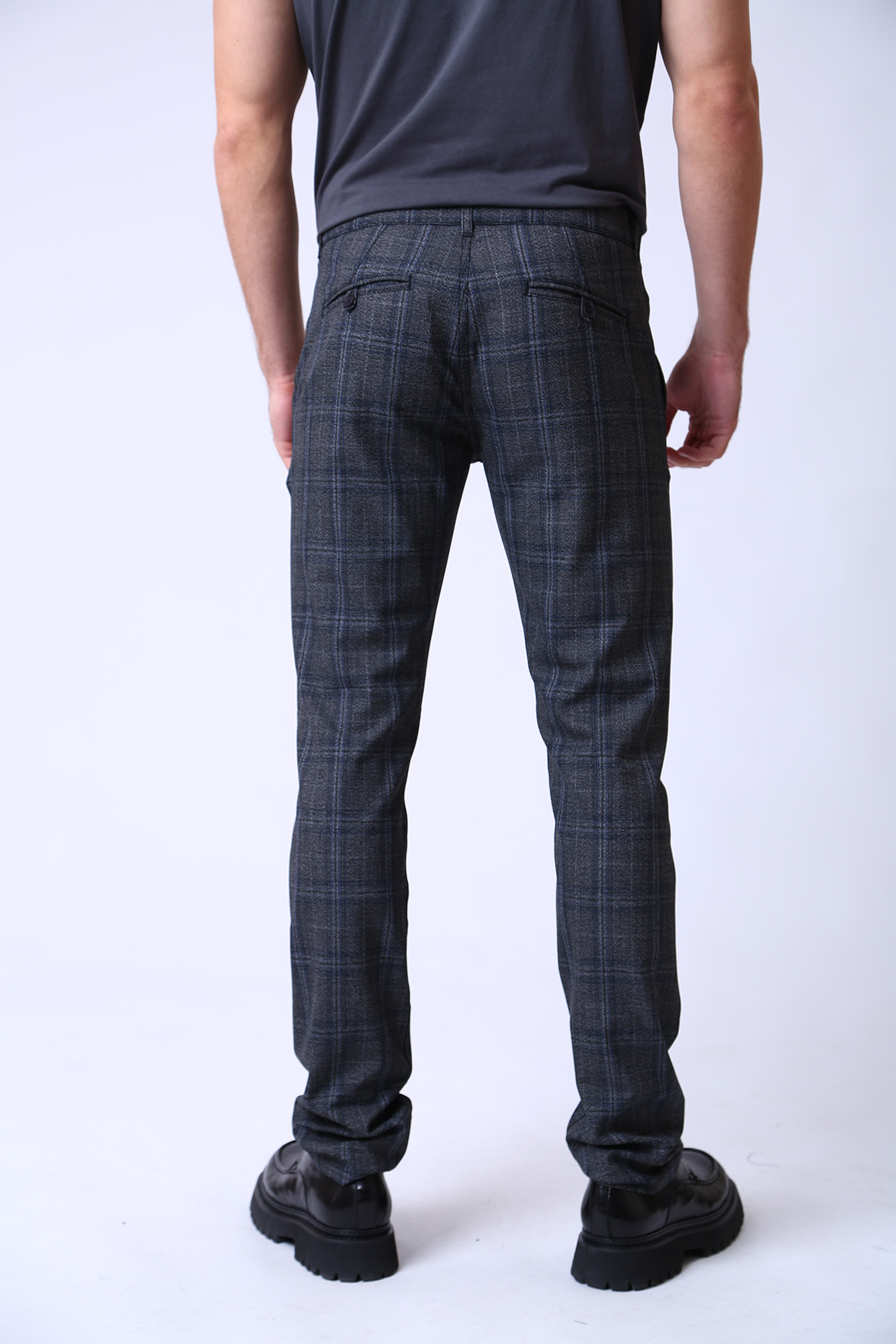 524823_255835 Брюки Karl Lagerfeld Серый