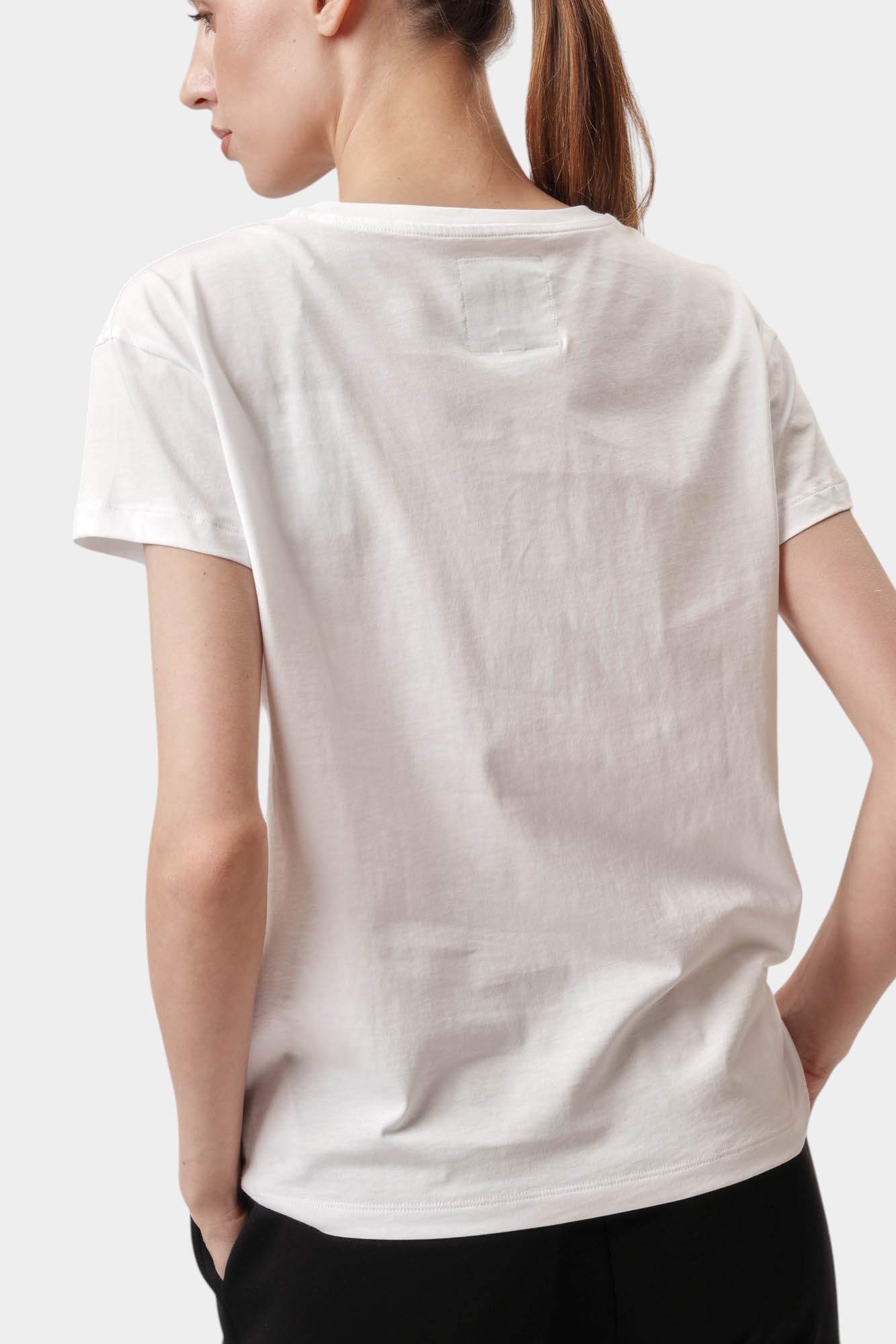 XW000830_AF10356 футболка armani exchange 