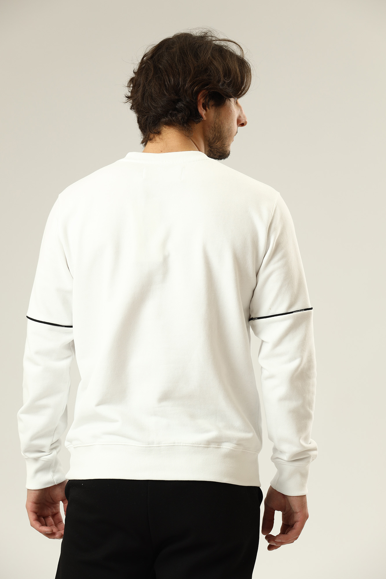 J30J319960 Свитшот Calvin Klein Jeans Белый