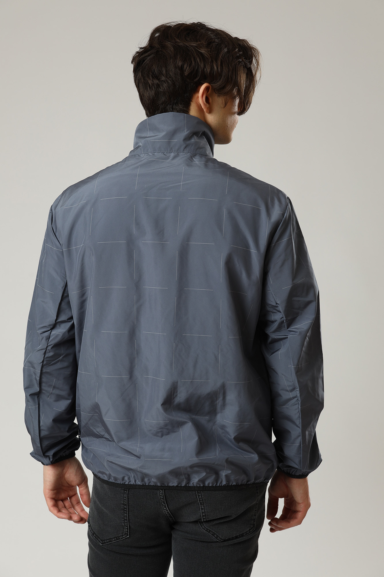 3LZB09_ZNIDZ Ветровка Armani Exchange Серый