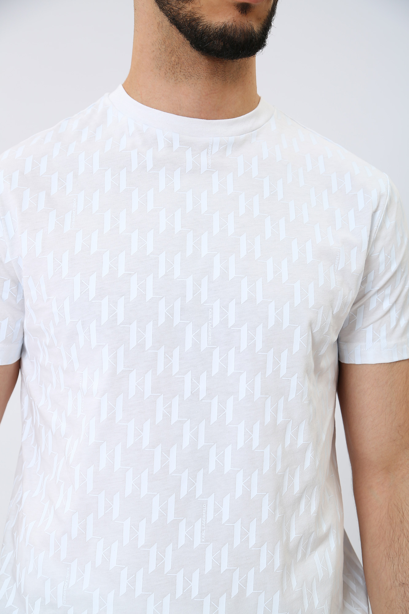 532251_755074 Футболка Karl Lagerfeld Белый