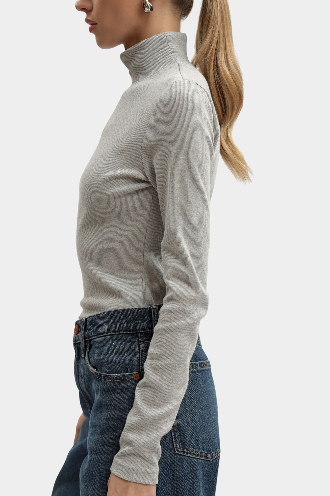 LV047D203G водолазка calvin klein jeans 