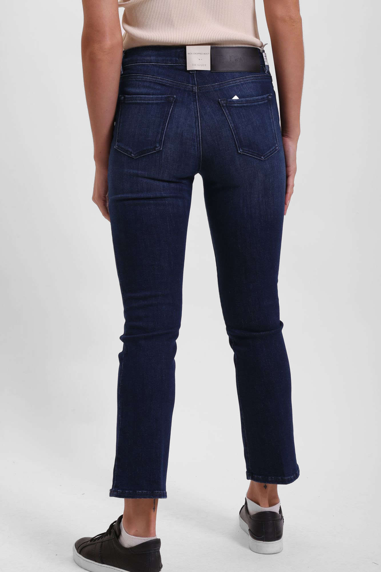 56J00129-1T005400-C-032 джинсы trussardi 