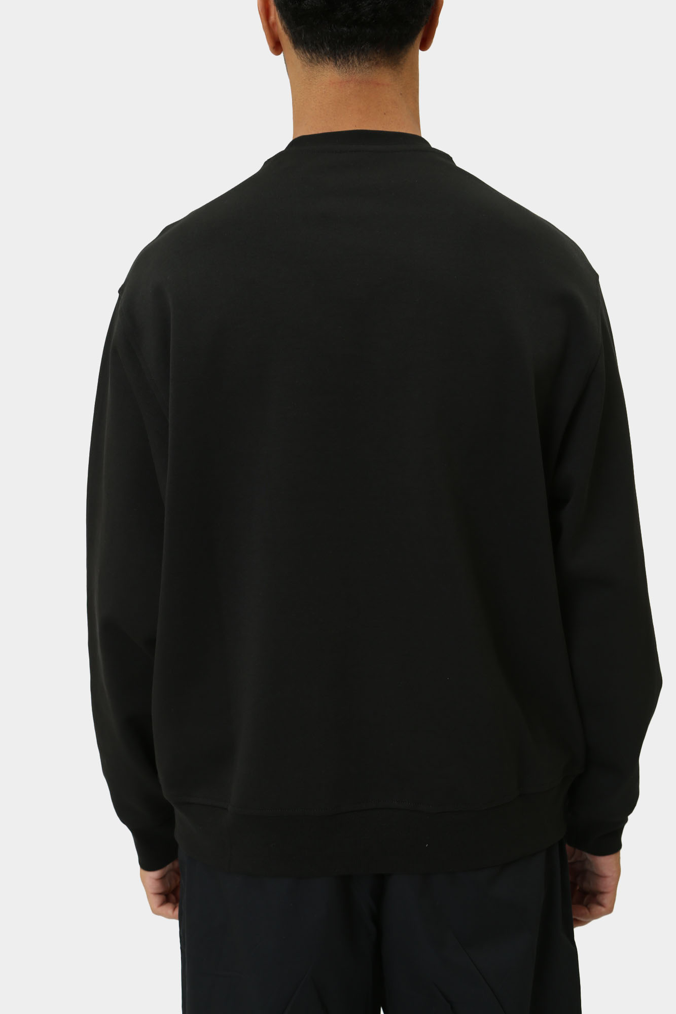 6DZMAE_ZJKBZ Свитшот Armani Exchange Черный