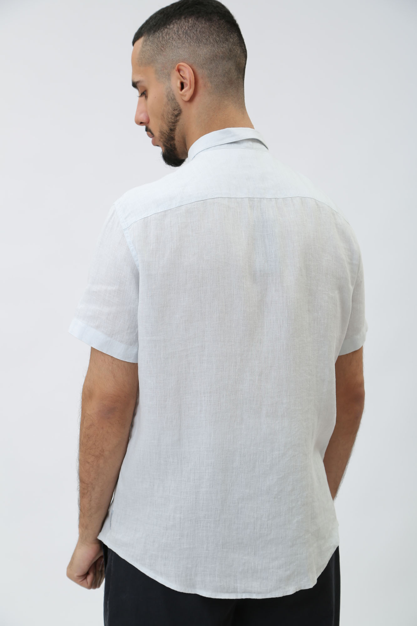 8NZC67_ZNCFZ Рубашка льняная Armani Exchange Синий