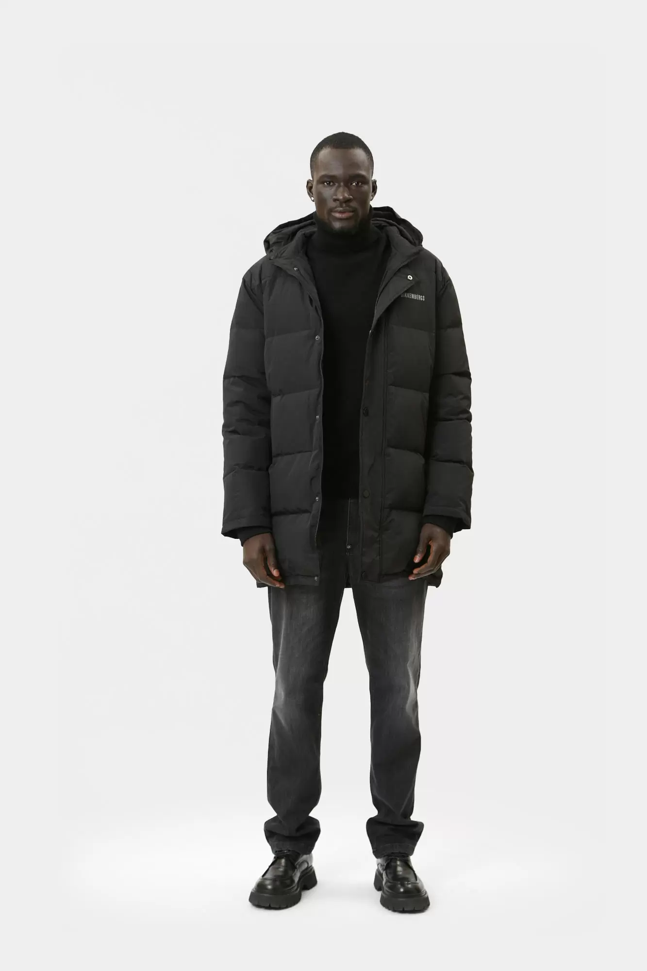 BMG0422 Пуховик Bikkembergs Черный