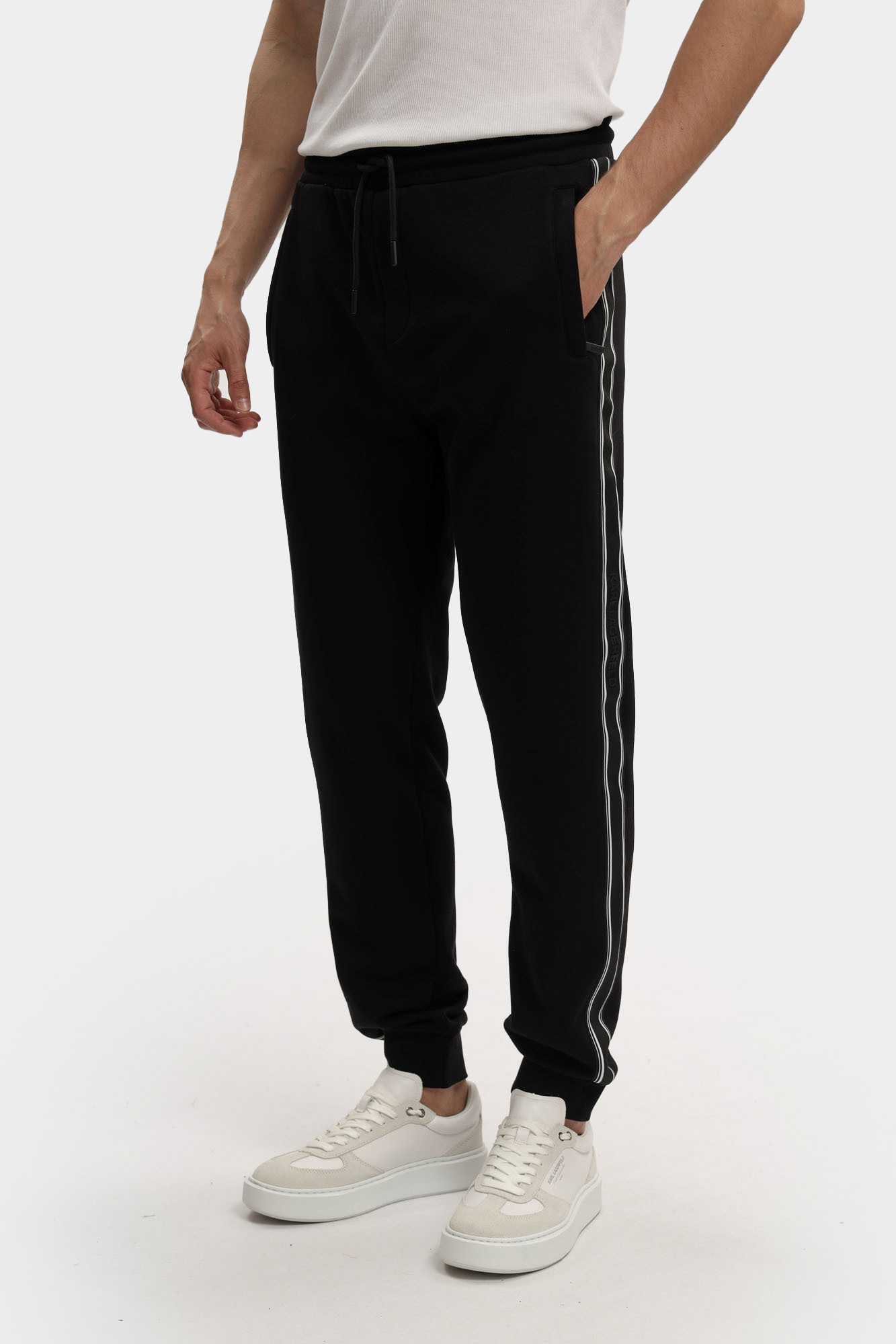 553910_705034 Брюки спортивные Karl Lagerfeld Черный