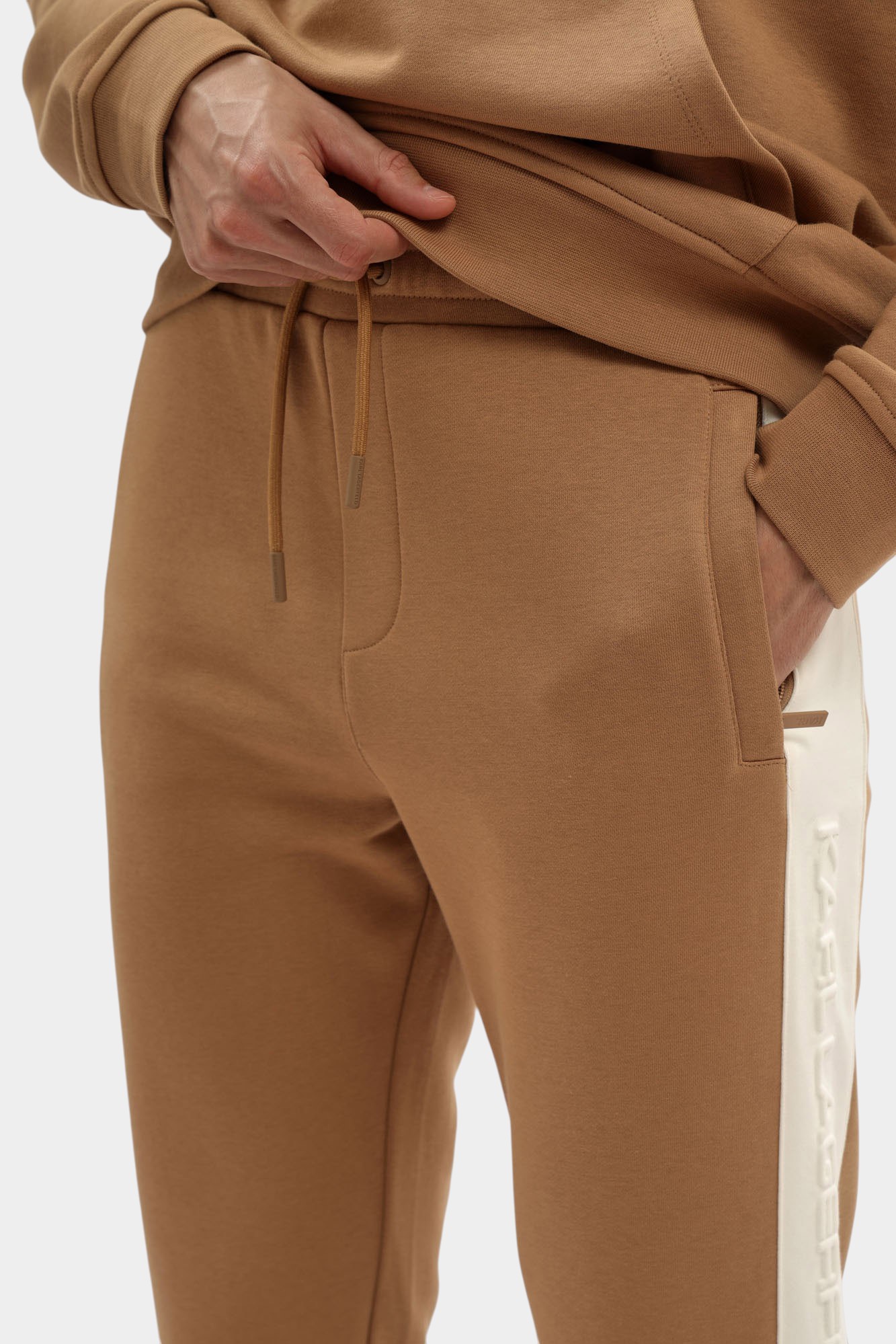 554910_705015 Брюки спортивные Karl Lagerfeld Коричневый