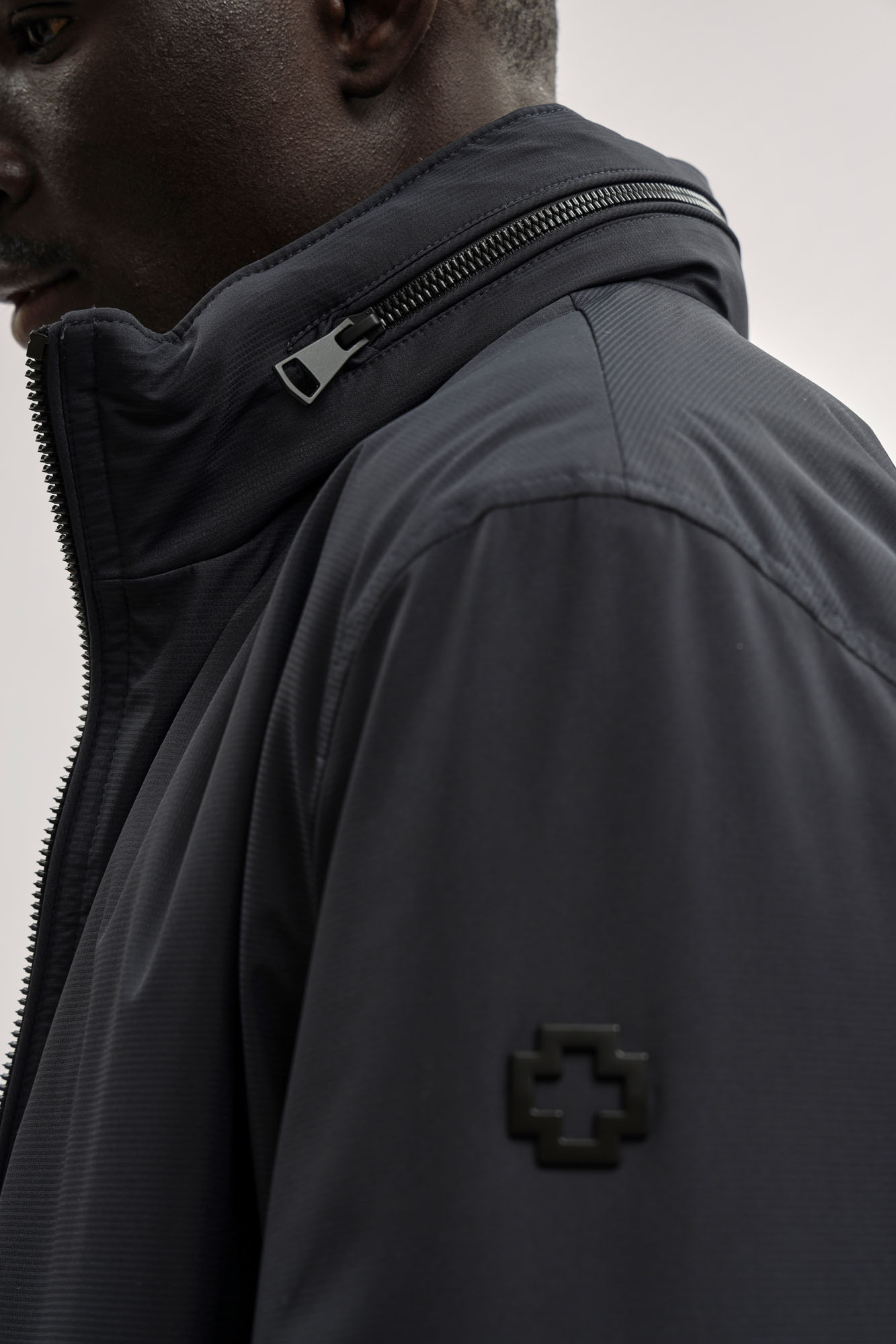 30047475_10020020 Ветровка Strellson Синий