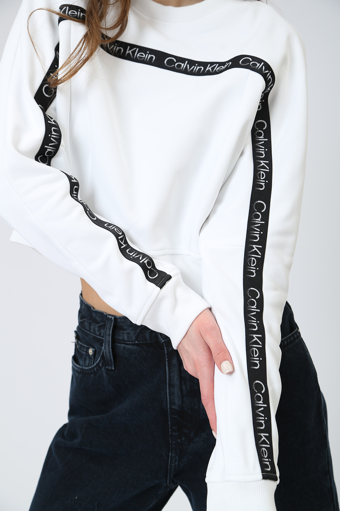 00GWF2W300 свитшот calvin klein 
