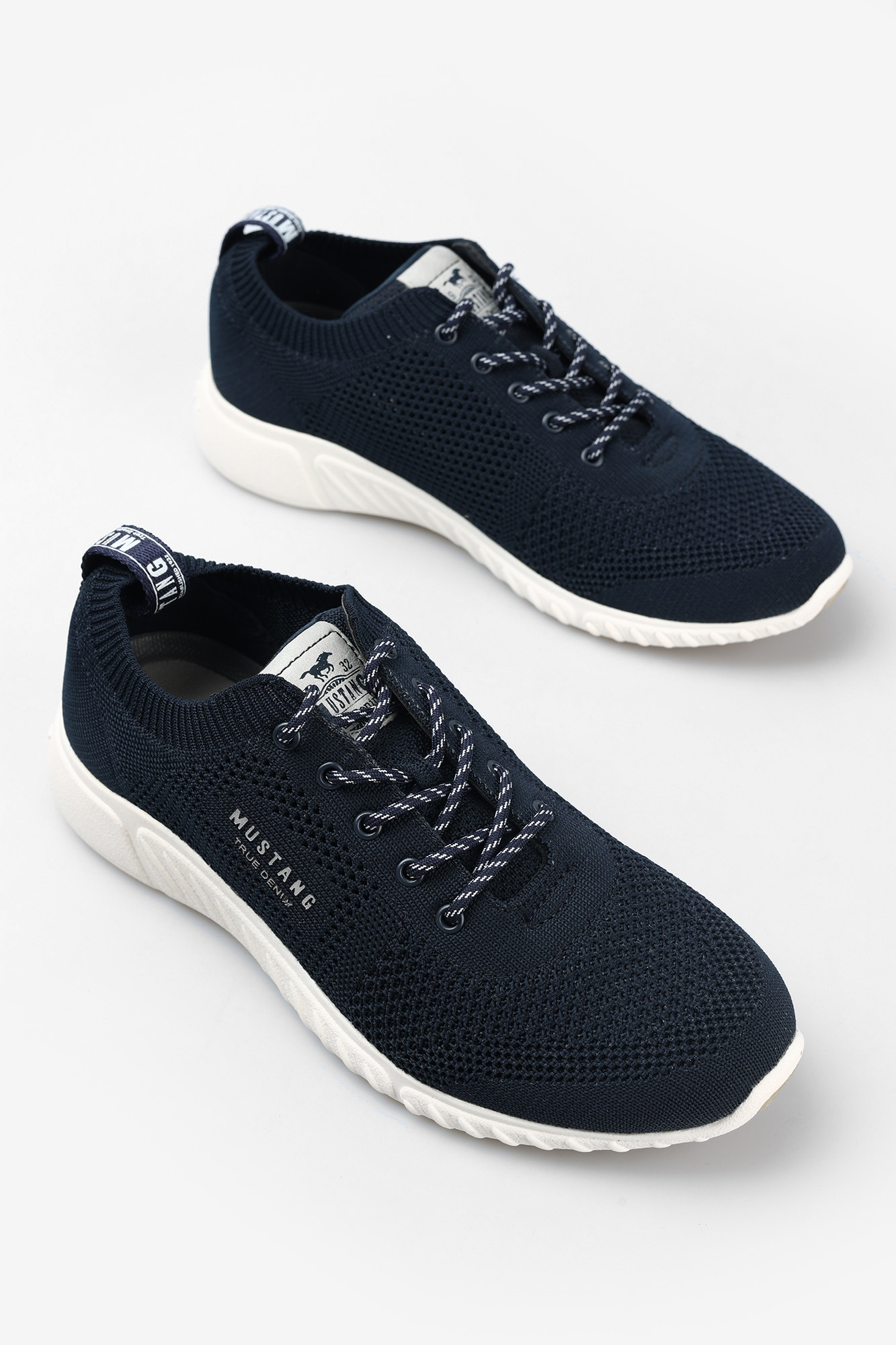 1315-307-820 Кроссовки Mustang Синий