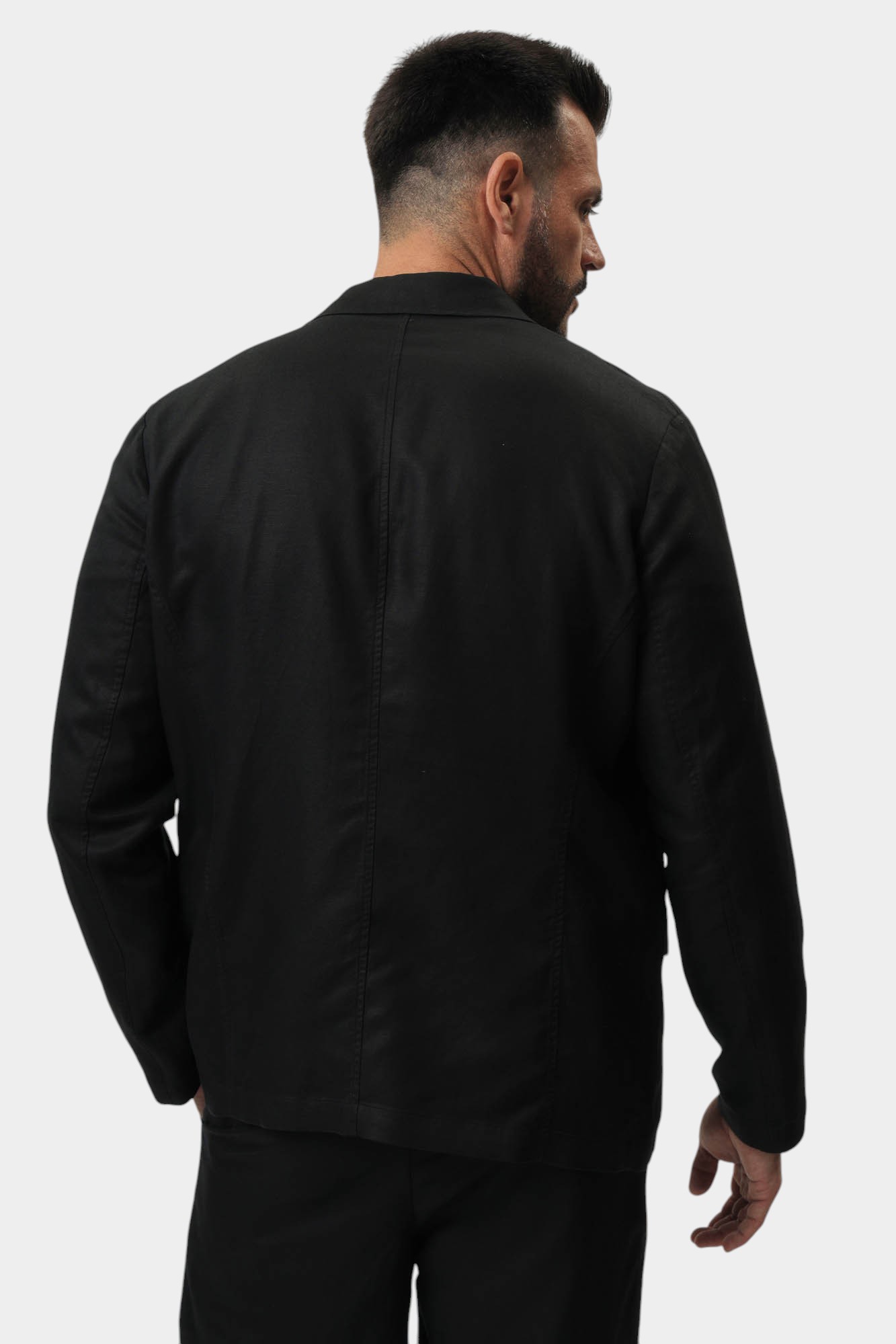 XM000654_AF13180 Пиджак Armani Exchange Черный