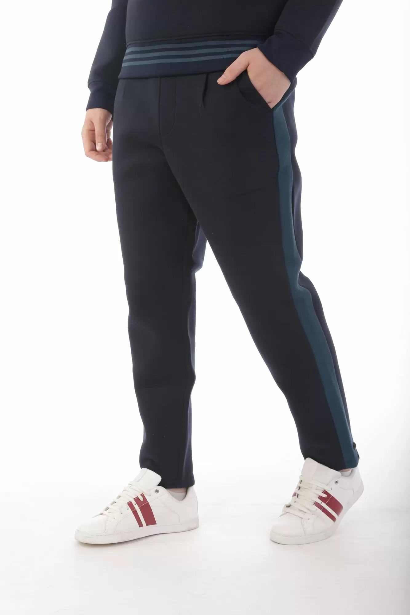 6ZZP74_ZJV8Z Брюки спортивные Armani Exchange Синий