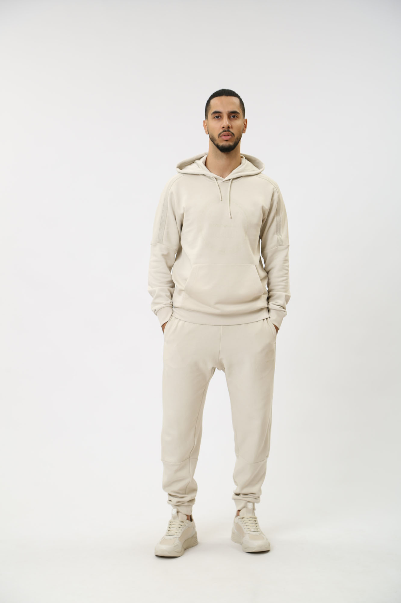 3DPM65_PJTKZ_1946 Худи EA7 Бежевый