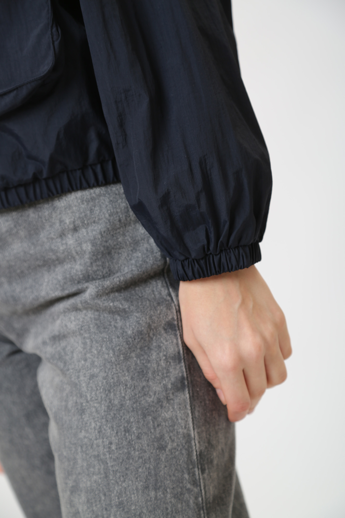 3DYB10_YNTTZ ветровка armani exchange 